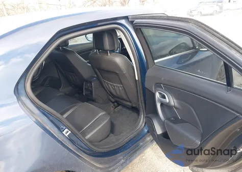 2010 Saab 9-5 Aero z USA, uszkodzony, nr VIN YS3GR4BJ6A4002789